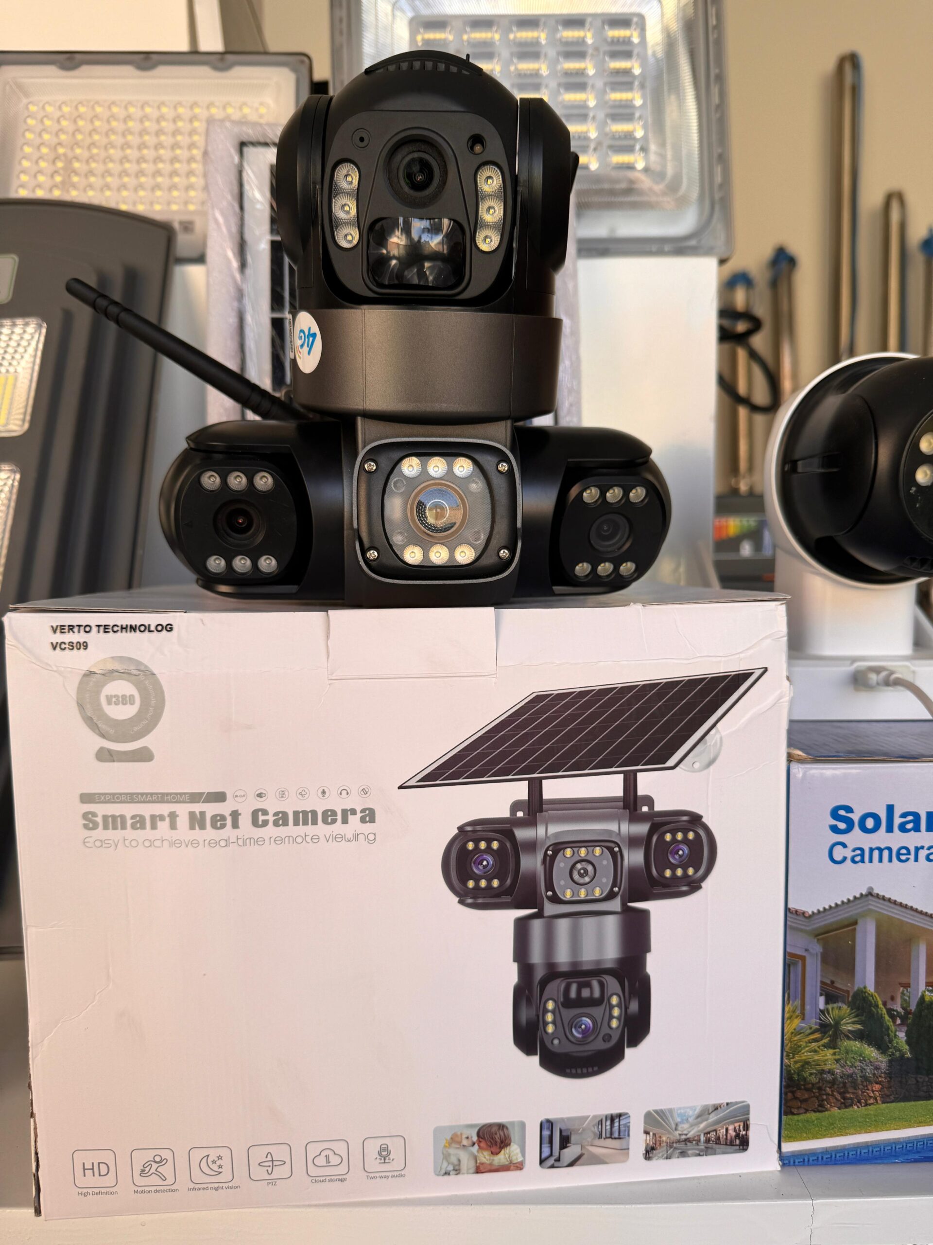 camera solaire 4g avec trois cameras et deux panneaux solaire camera solaire 4g avec trois cameras et deux panneaux solaire